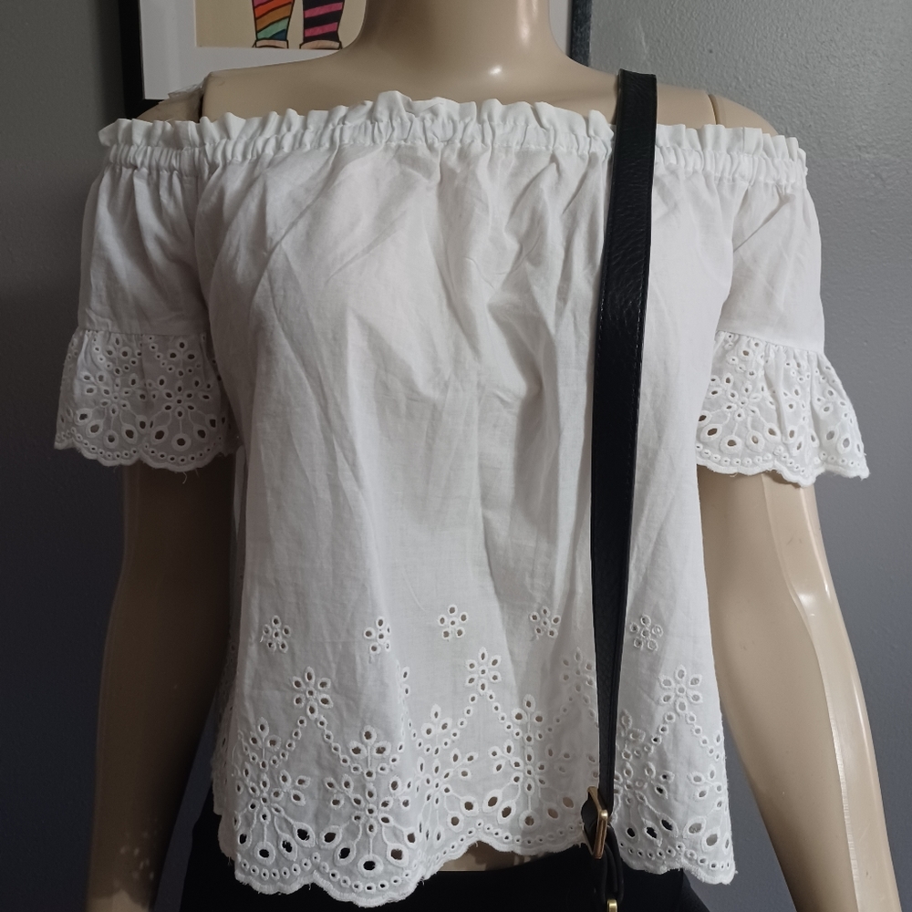 IRIS Los Angeles off the shoulder blouse with eyelet trim New with Tags Size M